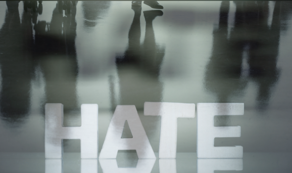  Migrant Voice - Dover and Portsmouth show hatred is being organised on our streets